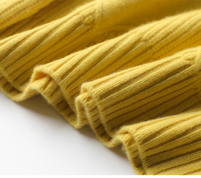 Women's Cashmere Turtleneck Sweater