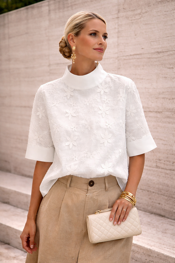 Women's Lightweight Fabric Blouse